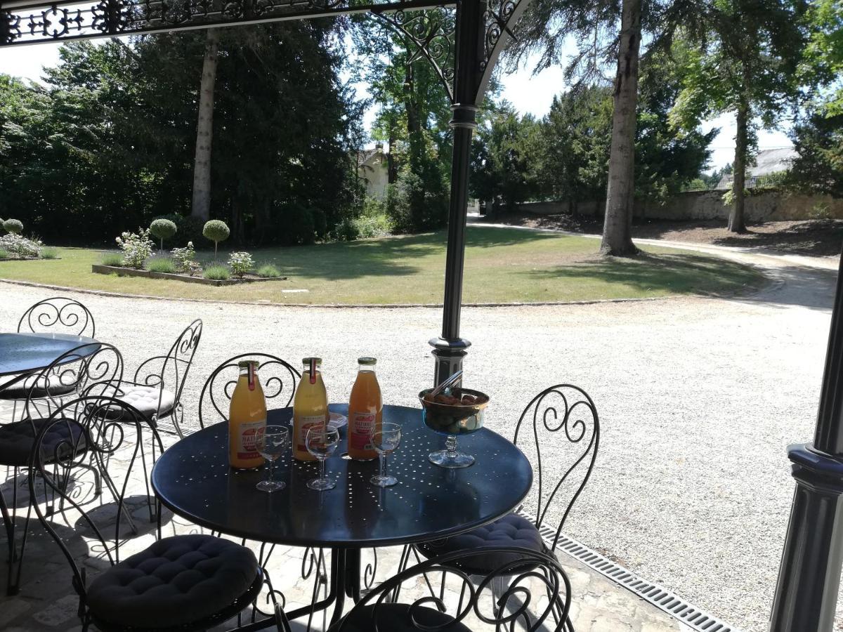 Manoir De La Touche Bed & Breakfast Azay-le-Rideau Bagian luar foto