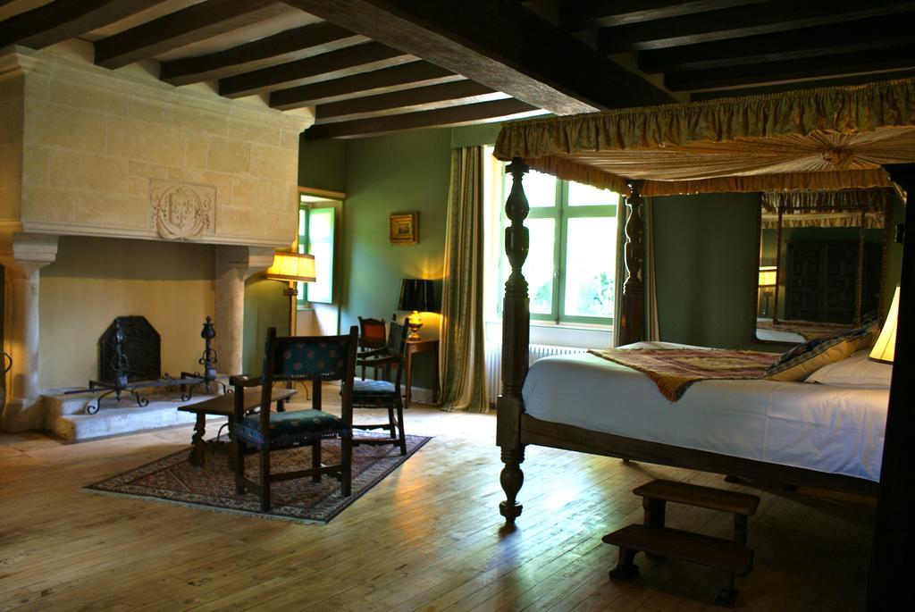 Manoir De La Touche Bed & Breakfast Azay-le-Rideau Ruang foto